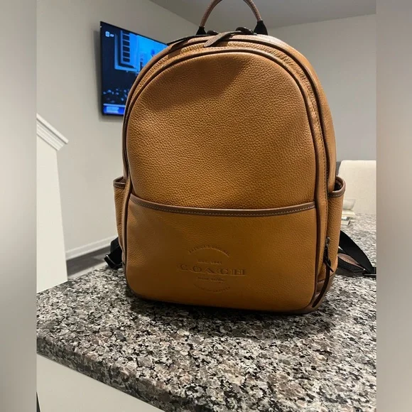 Coach Thompson Backpack UNBOXING* | COACH THOMPSON BACKPACK | *STORYTIME* #coach  main image 4